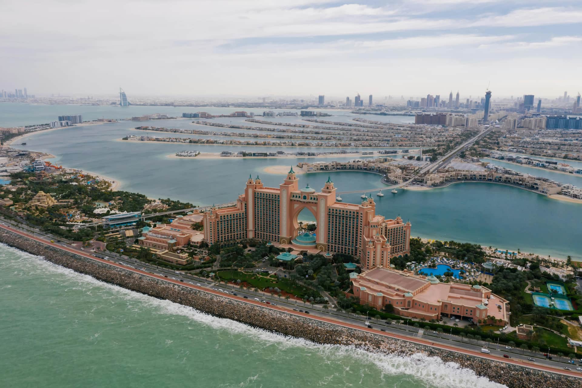 Top 10 activities for families at atlantis the palm